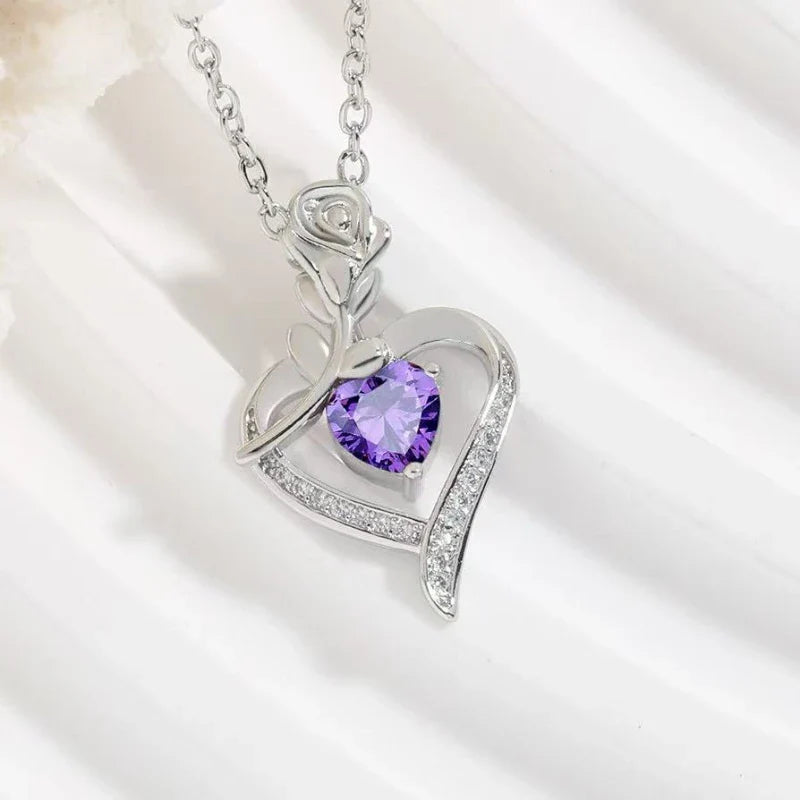 Elegant Style Heart shaped Pendant Necklace Hollow Design Mother's Day Gift Party Suitable for Best Friends Without Box